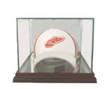 CAP / HAT GLASS DISPLAY CASE FOR A FOLDED CAP - DESKTOP